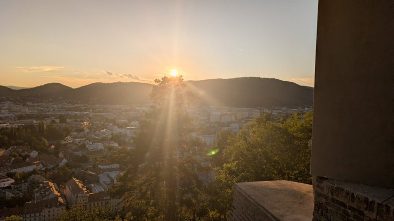 Sonnenuntergang am Grazer Schlossberg