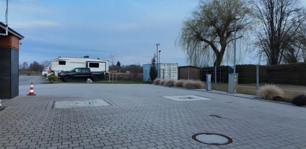 Ver- und Entsorgungsstation im Wohnmobilpark Kenzingen, Standbild aus unserem Video